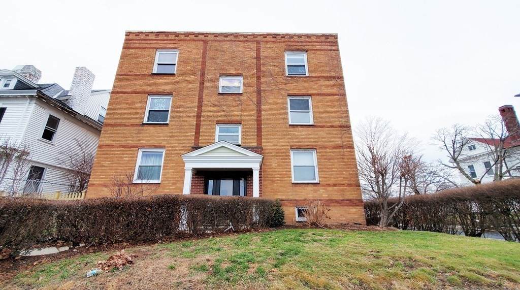 31 Chestnut Street - Photo 1