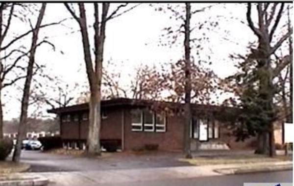 50 Loomis Street - Photo 1