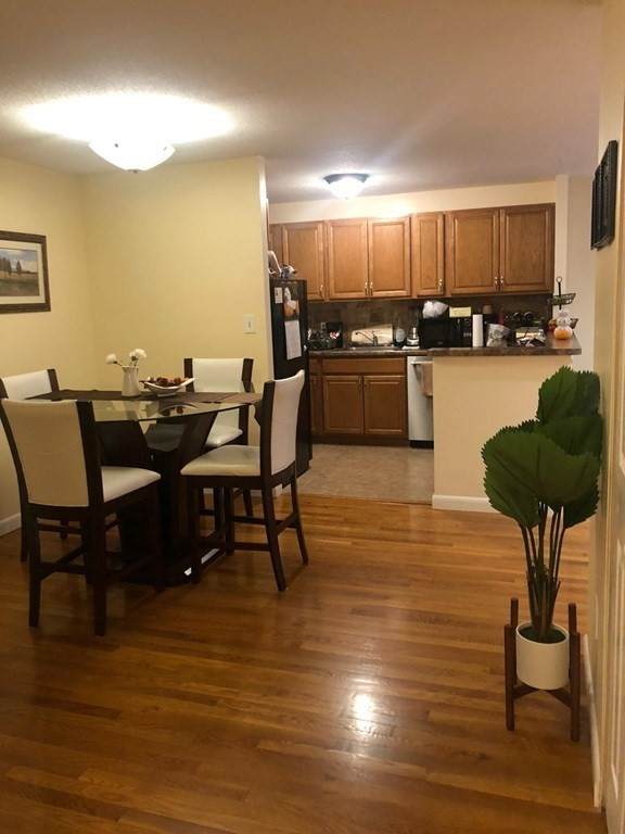 800 Governors Dr - Photo 1