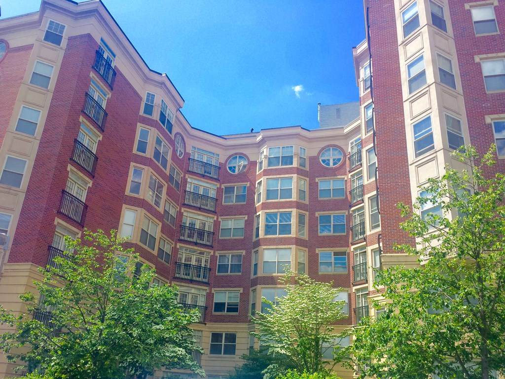 75 Peterborough - Photo 1