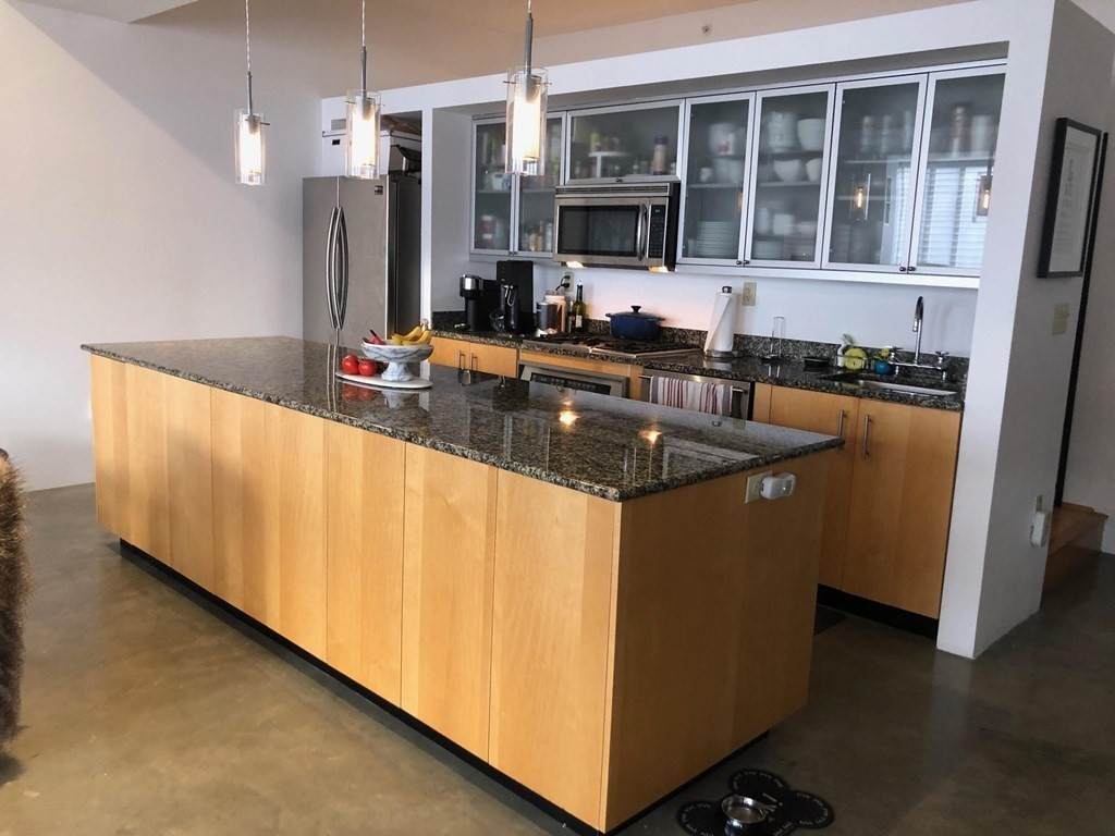 1313 Washington St. - Photo 1