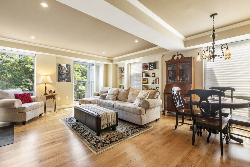 44 Prince St - Photo 1