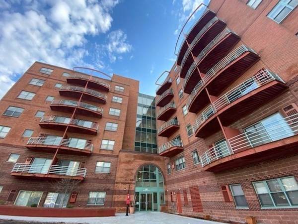 100 W Squantum - Photo 1