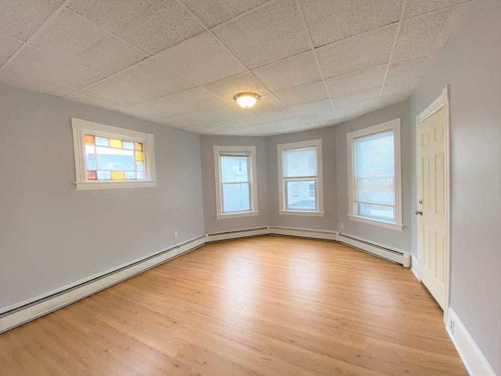 5 Sterling St - Photo 1