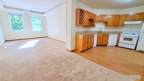 154 Cedar Street - Photo 1