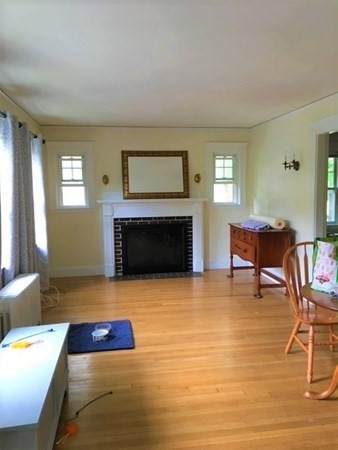 190 Norfolk St - Photo 1
