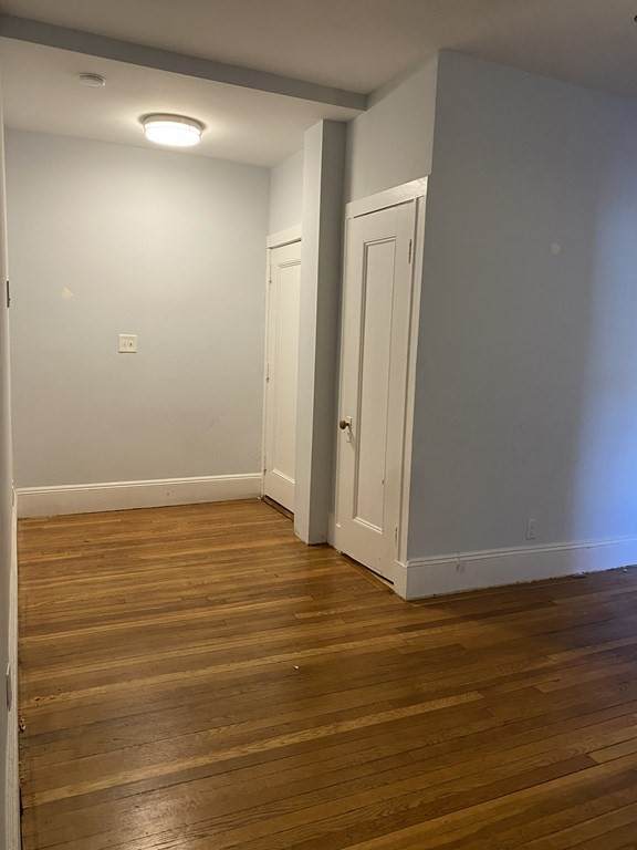 31 Dwight St - Photo 1
