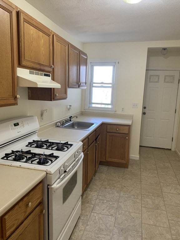 30 Ebbett Ave - Photo 1