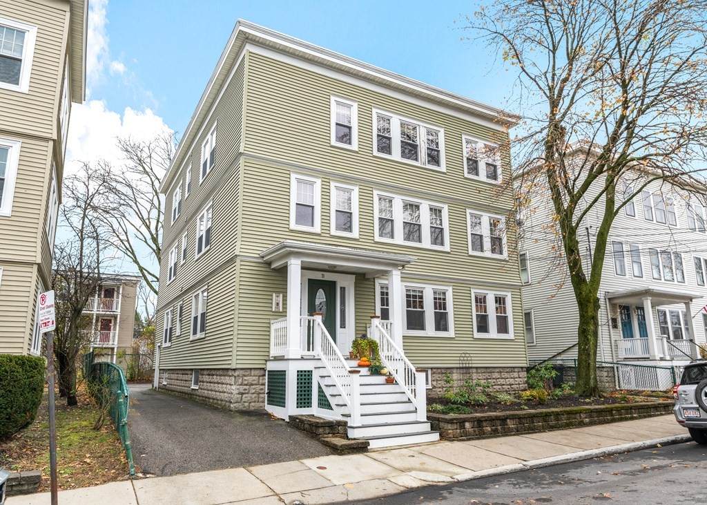 71 Beechcroft St - Photo 1