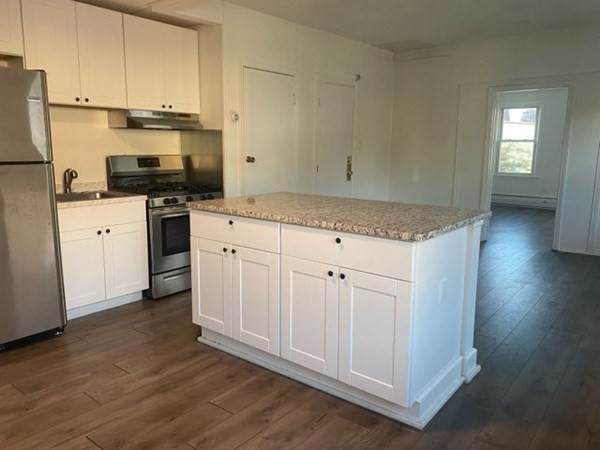 337 Spruce - Photo 1