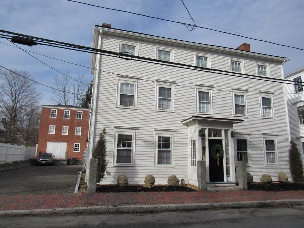 16 Fruit Street - Photo 1