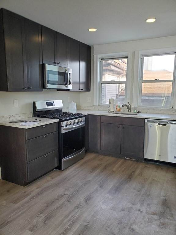 19 Princeton St - Photo 1