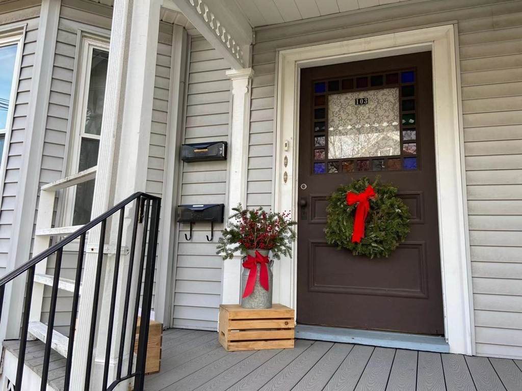 103 Alder St - Photo 1