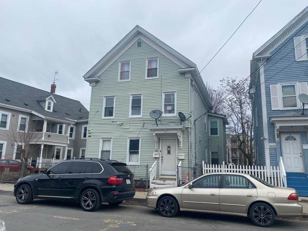 98 Foster St - Photo 1