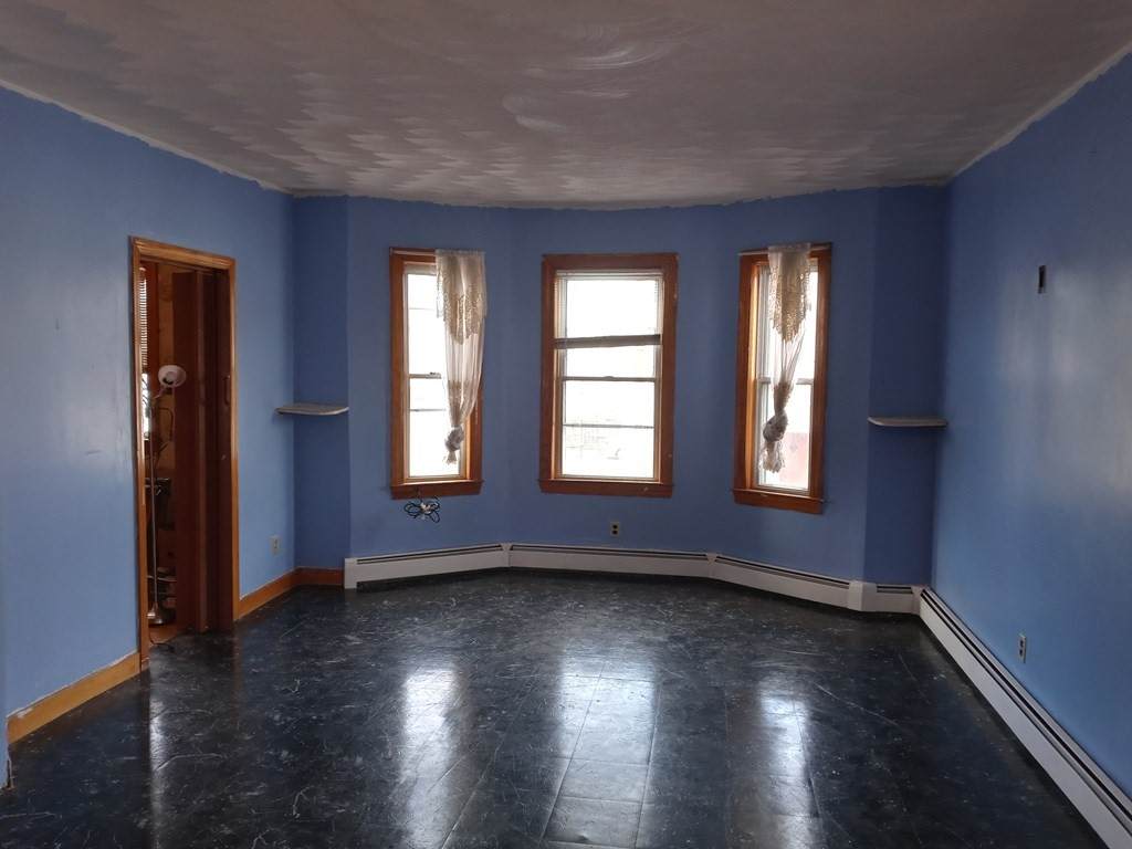 31 Almont St - Photo 1