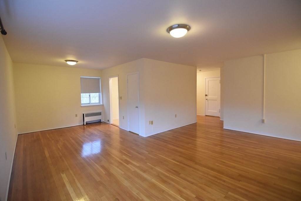 47 Green Street - Photo 1