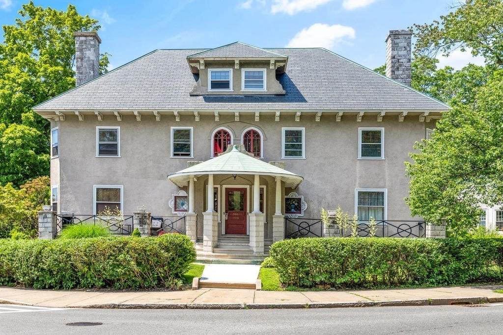 700 Franklin Street - Photo 1