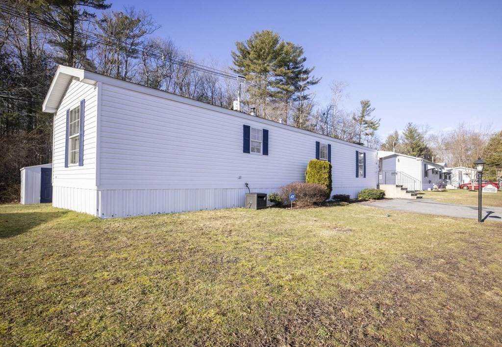 42 Tucker Terrace - Photo 1