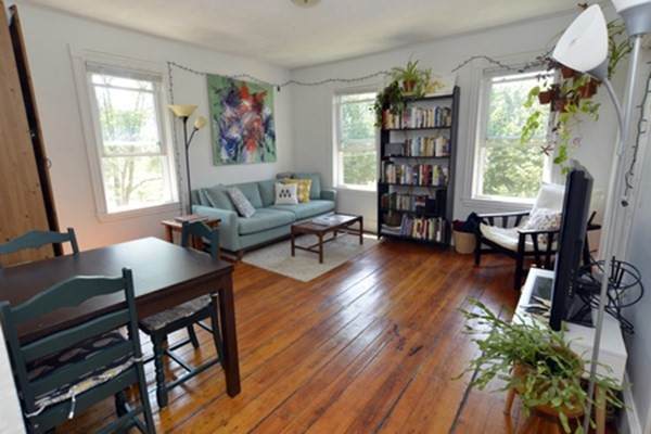 116 Mcbride - Photo 1