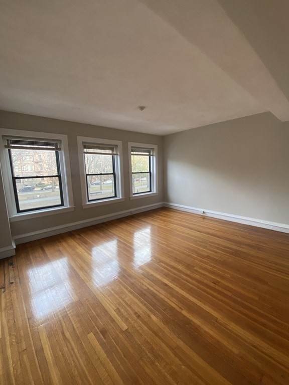 78 Commonwealth Ave - Photo 1