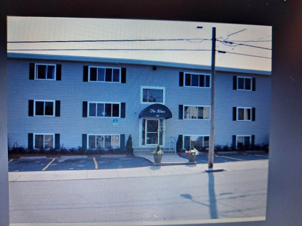 215 Glasgow St - Photo 1