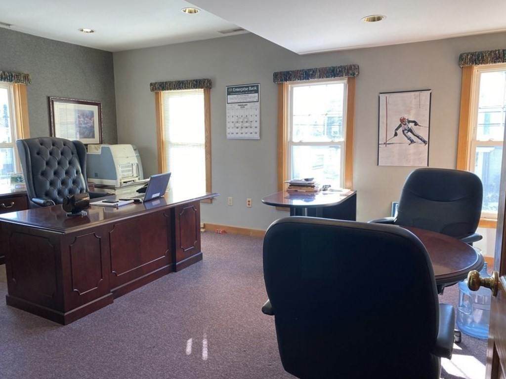 1401 Bridge Street - Photo 1