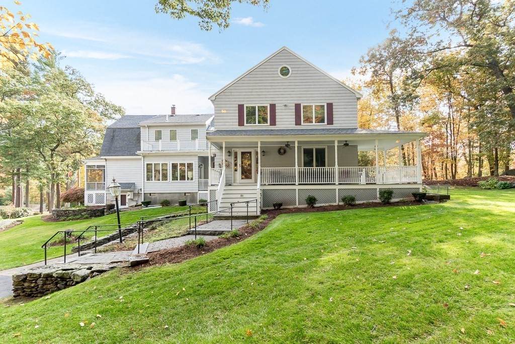 14 Boutwell St - Photo 1