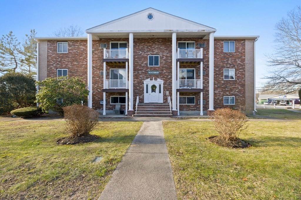 1801 Ocean St - Photo 1