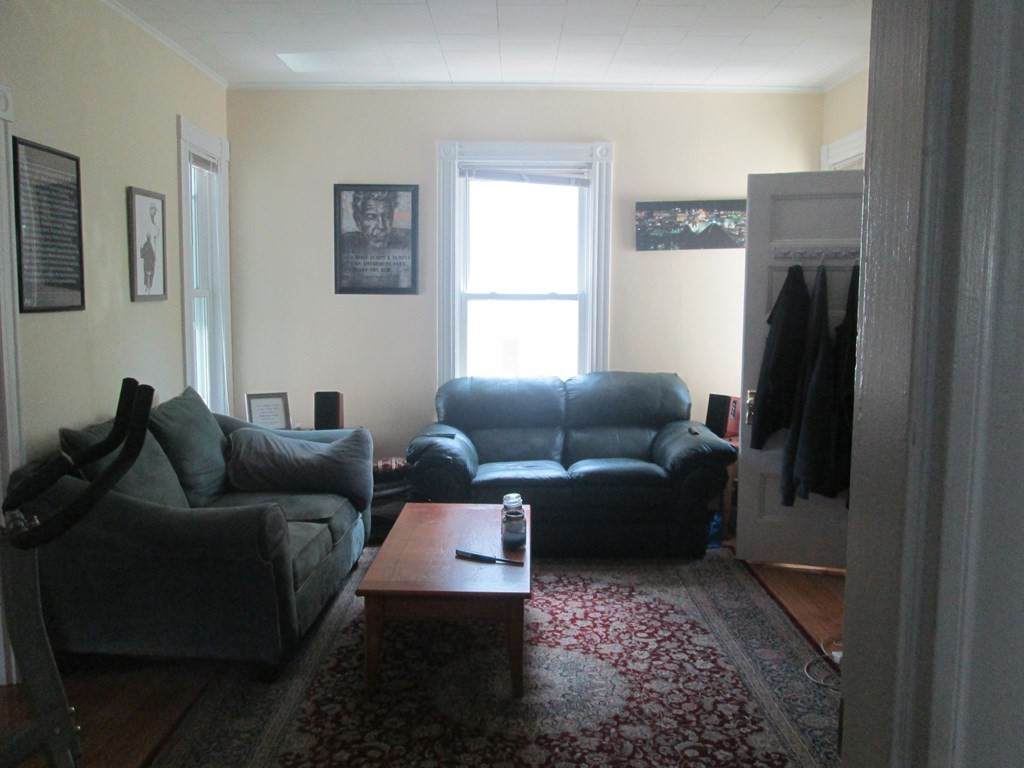 64 Avon St - Photo 1