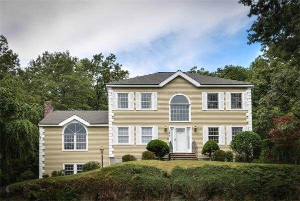 135 Overlook Dr - Photo 1