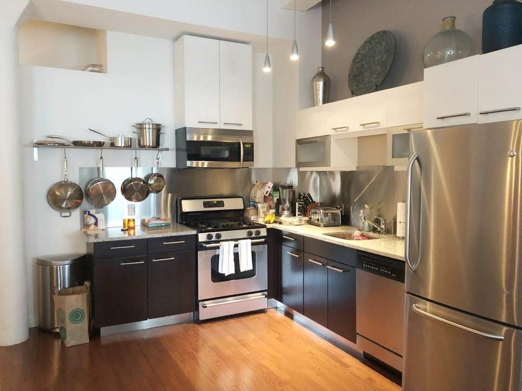 88 Kingston Street - Photo 1