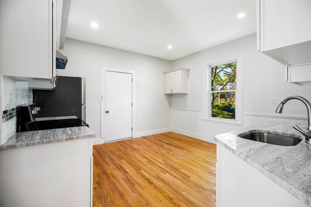 348 Centre St. - Photo 1