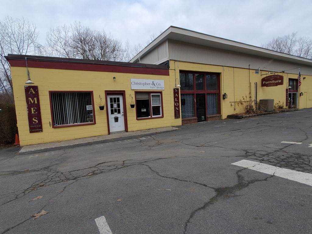 711 Greenfield Rd - Photo 1