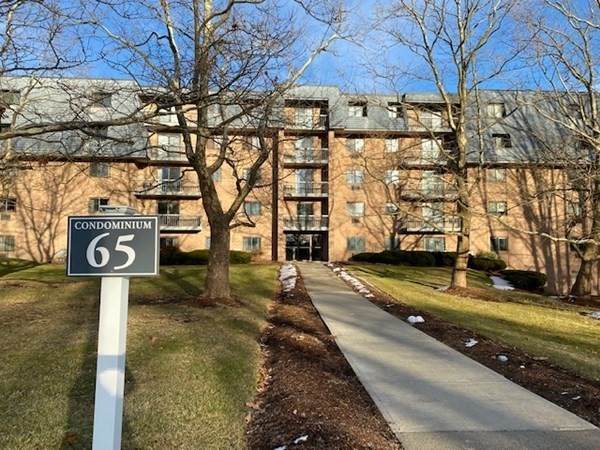 65 Commons Dr - Photo 1