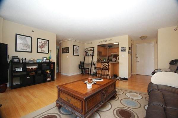 872 Massachusetts Avenue - Photo 1
