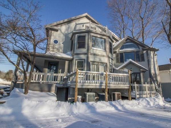 581 Washington Street - Photo 1