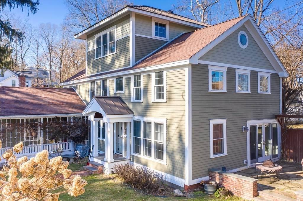 17 Park Ave - Photo 1