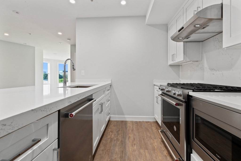 135 Hancock Street - Photo 1