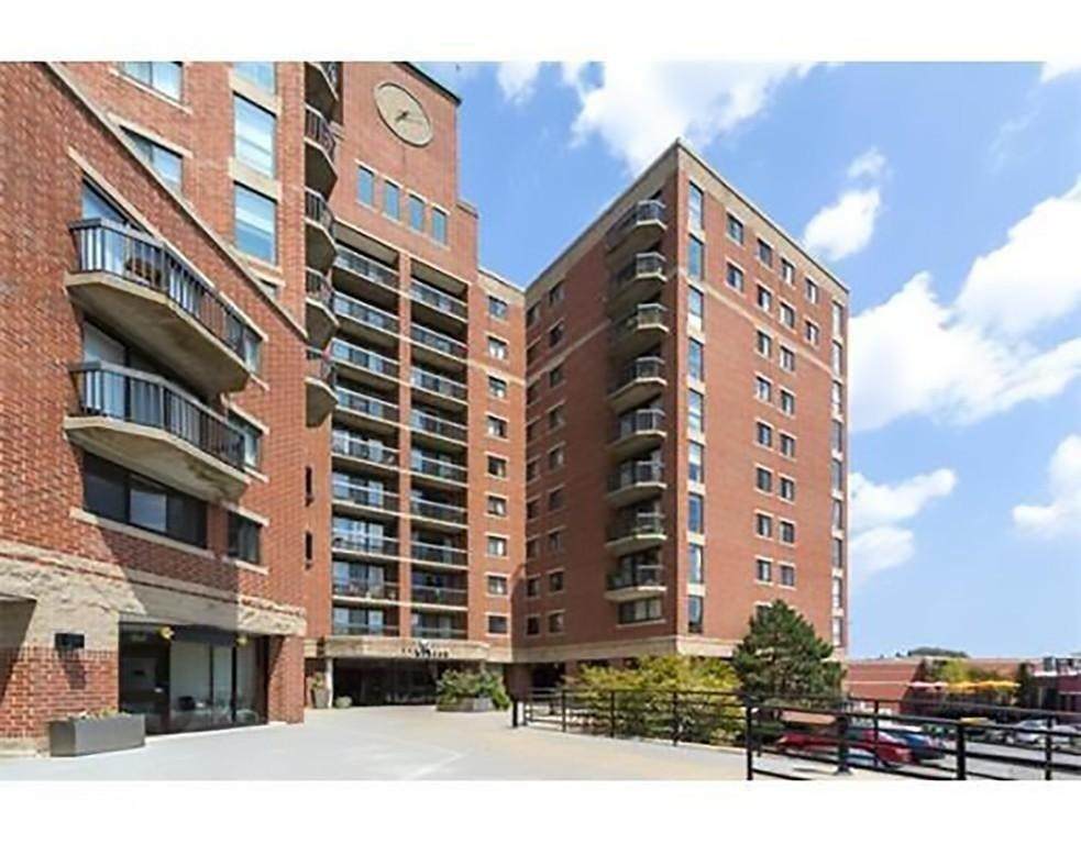 15 N Beacon St - Photo 1
