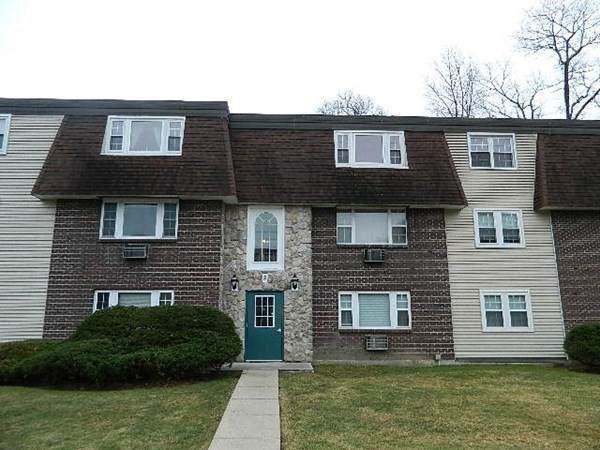 180 Main St - Photo 1