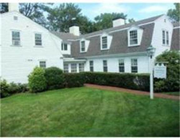 212 Sandwich Street - Photo 1