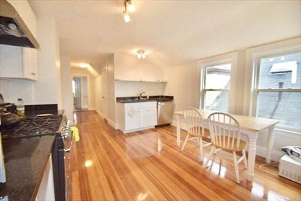 67 Avon - Photo 1