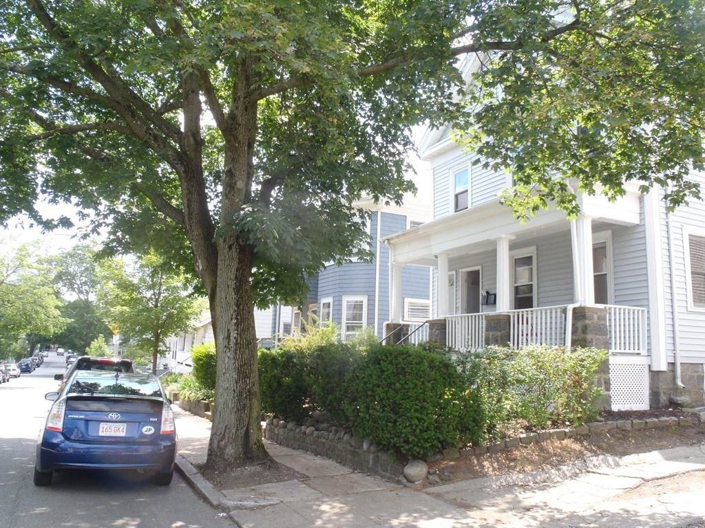 11 Bexley - Photo 1