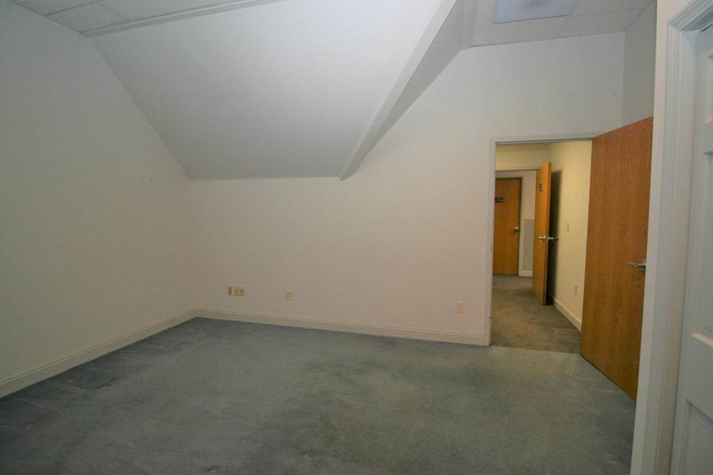 150 Newburyport Turnpike - Photo 1
