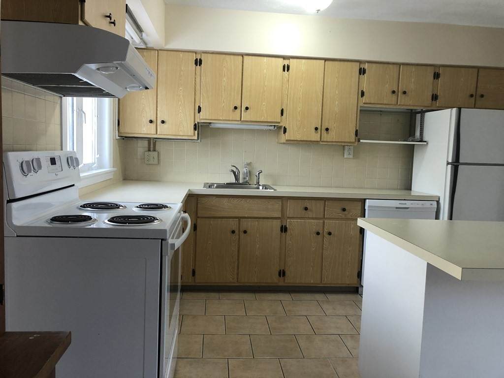 550 Main Street - Photo 1