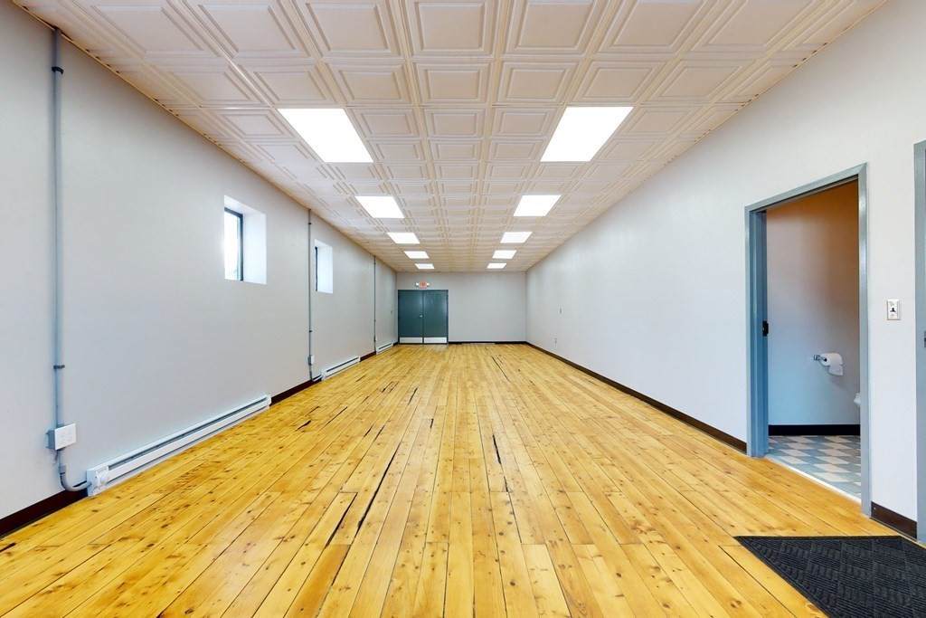55 Pond St - Photo 1
