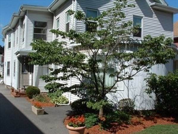 200 Washington St - Photo 1