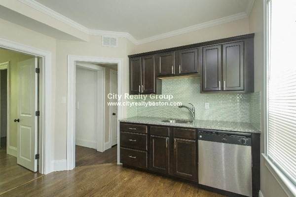 2 Johnson Ave. - Photo 1
