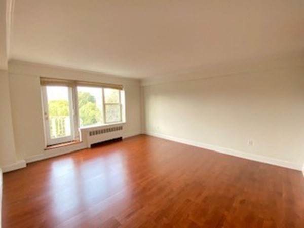 145 Pinckney Street - Photo 1
