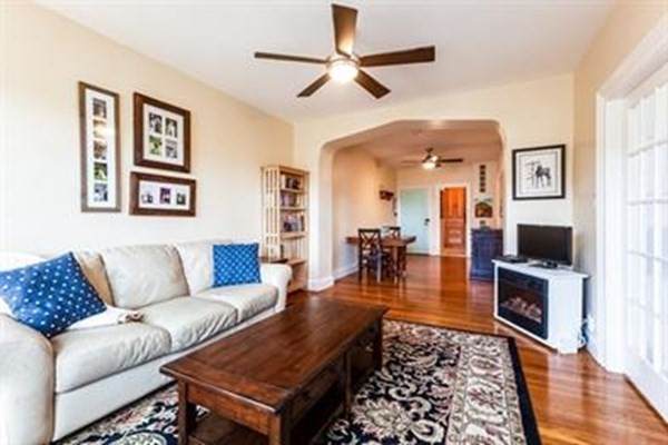 1662 Commonwealth Ave - Photo 1